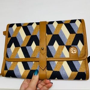 NWOT jewelry organizer/holder